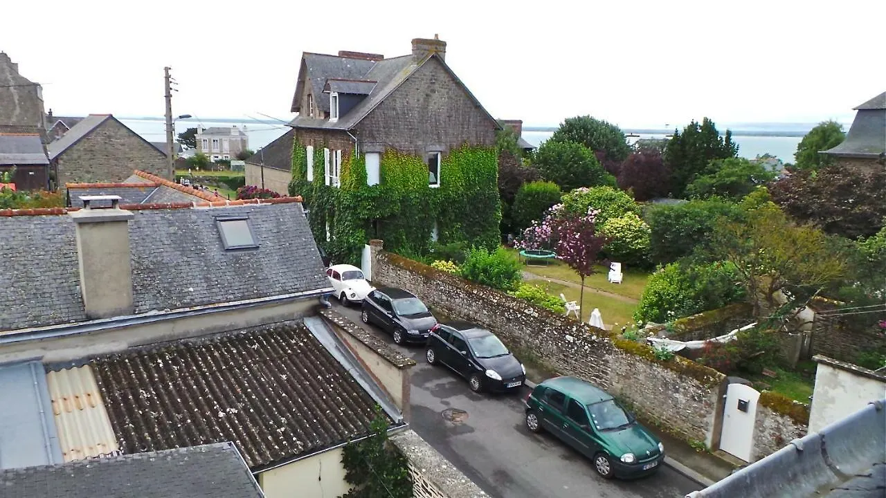 Apartment Ferienwohnung Petit Coin De Paradis Cancale Frankreich